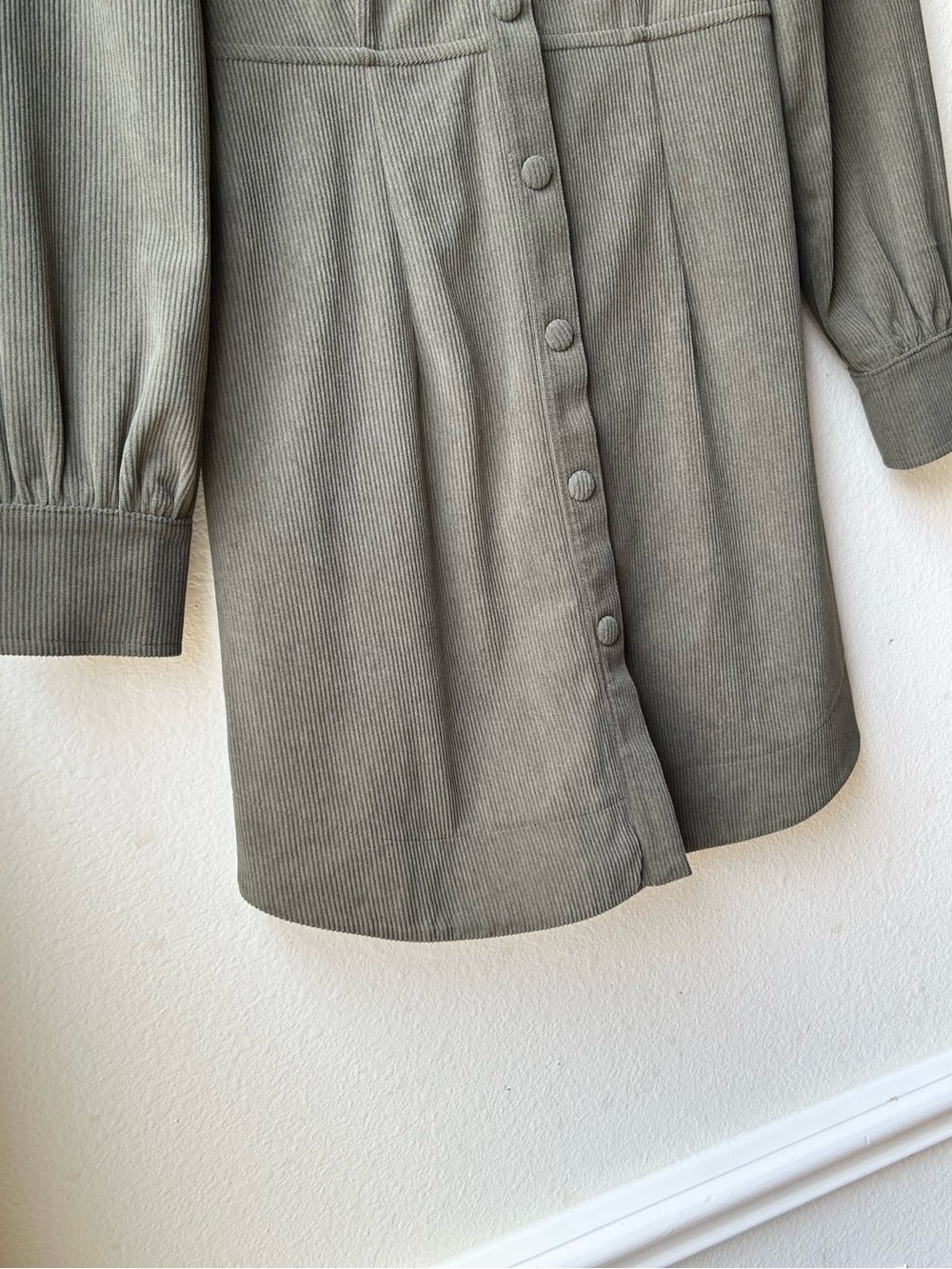 Avec Les Filles Olive Green Mini Dress Button Front Collared Puff Sleeve Sz XS - Picture 6 of 13